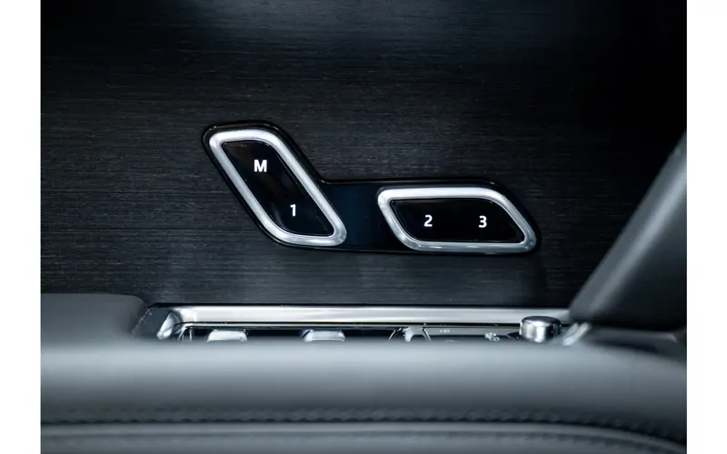 Land Rover Range Rover 3.0 P460e Autobiography PHEV - 134814