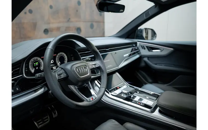 Audi Q8 60 TFSIe Competition ABT - 140923