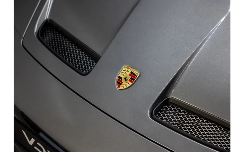 Porsche 911 4.0 GT3 Touring - 117511