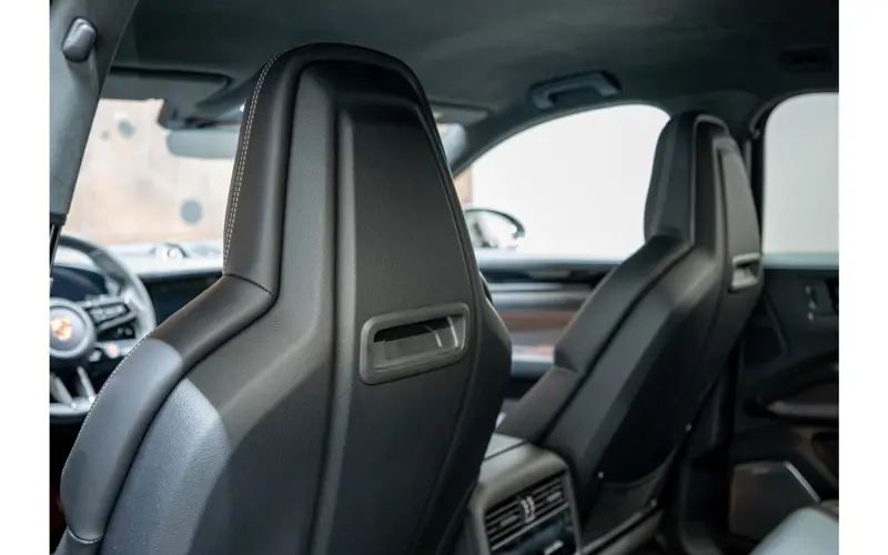 Porsche Cayenne Coupé 4.0 Turbo E-Hybrid GT - 139230