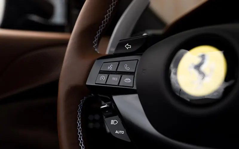 Ferrari Roma Spider 3.9 V8 - 172231