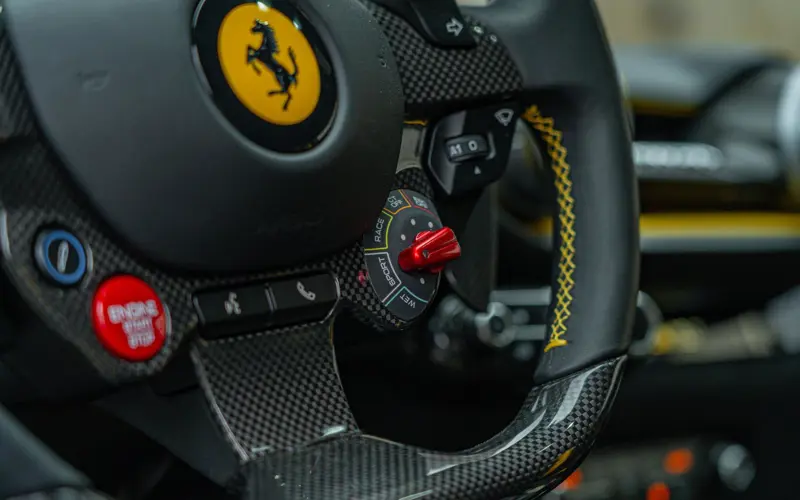 Ferrari 812 Competizione 6.5 V12 - 140982