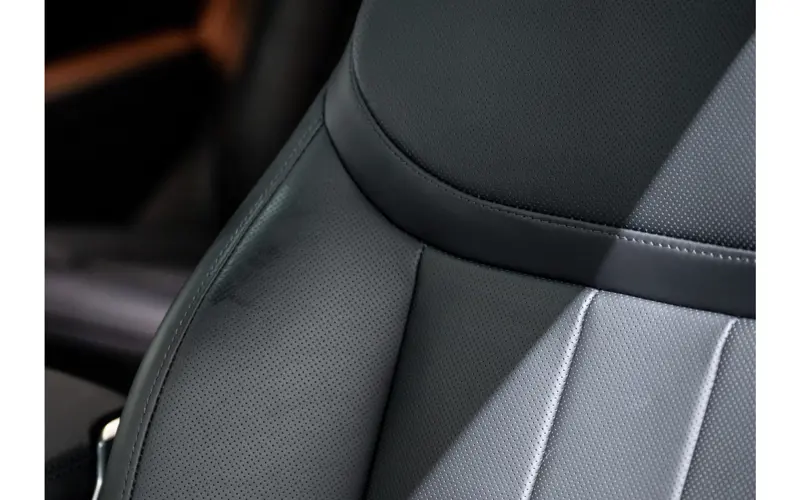 Land Rover Range Rover 3.0 P550e Autobiography PHEV - 136500