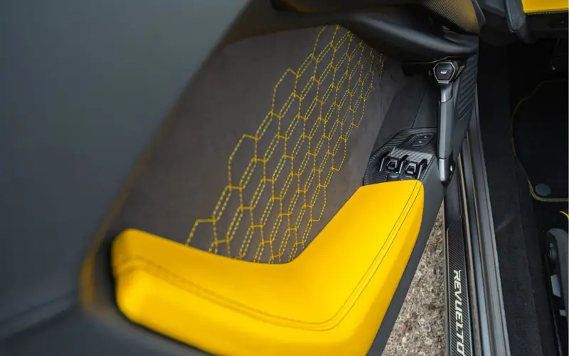 Lamborghini Revuelto 6.5 V12 HPEV - 141289