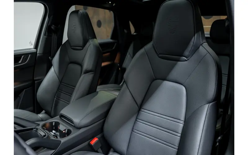 Porsche Cayenne 3.0 E-Hybrid Black Edition - 147679