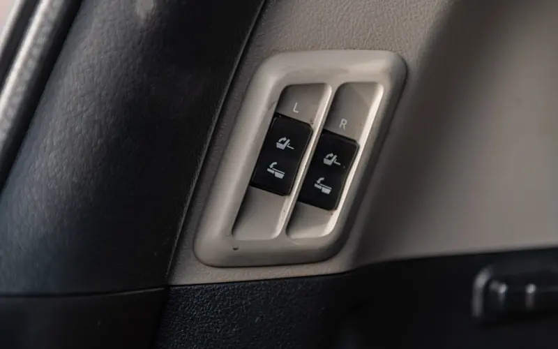 Toyota Land Cruiser 2.8 D-4D Executive - 128770