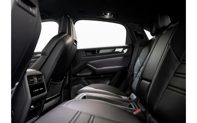 Porsche Cayenne Coupé 4.0 Turbo E-Hybrid GT - 152265