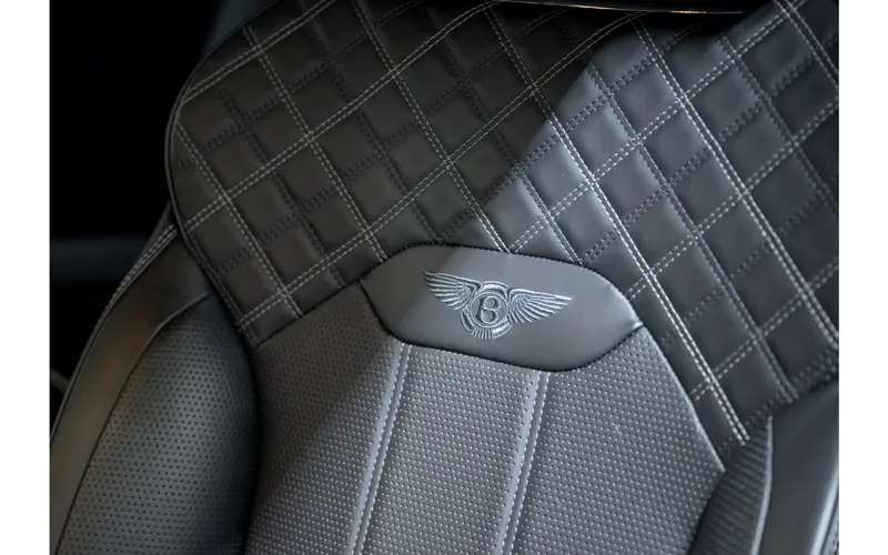 Bentley Bentayga 3.0 V6 Hybrid - 134760