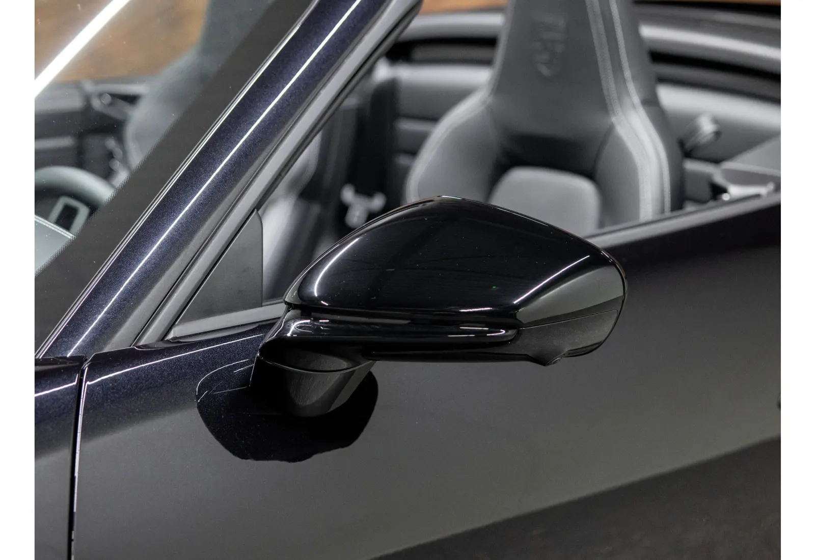 Porsche 911 Cabrio 3.6 T-Hybrid Carrera 4 GTS - 122214