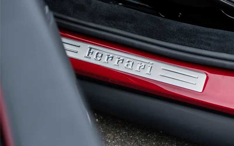 Ferrari 296 GTS 3.0 V6 - 119268