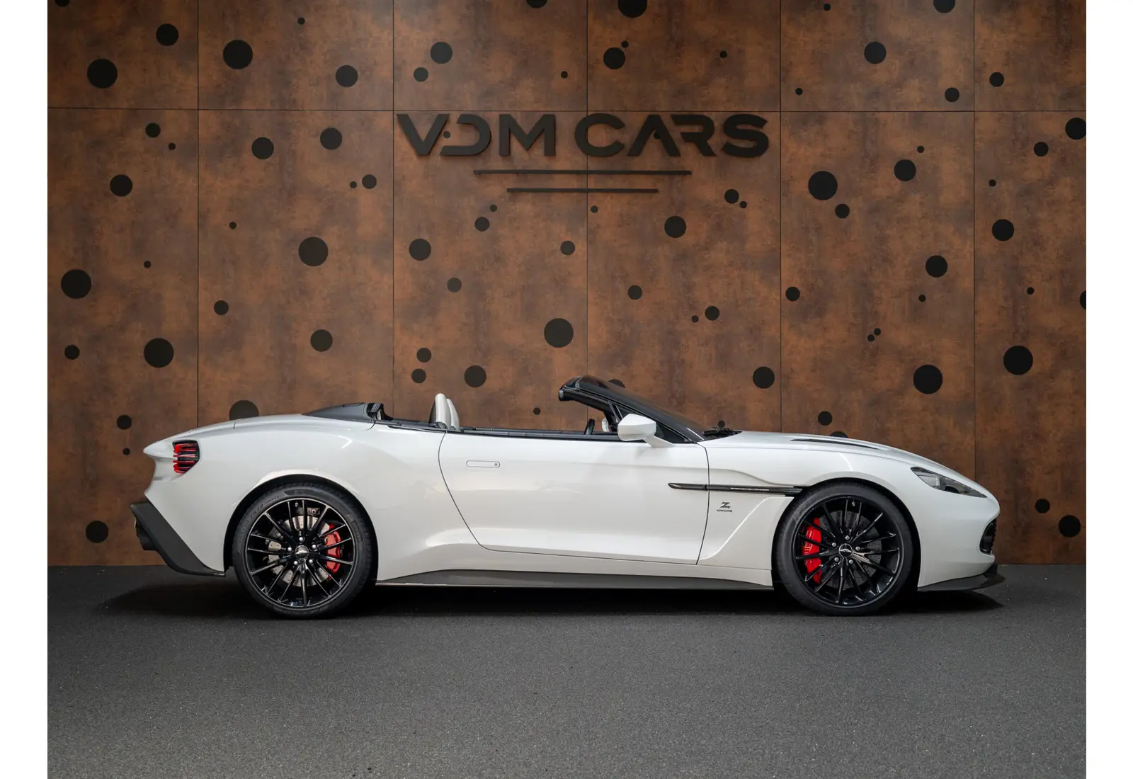 Aston Martin Vanquish Zagato Volante 6.0 V12 - 59997