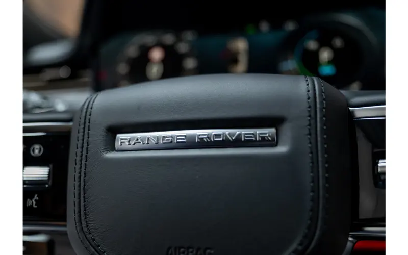 Land Rover Range Rover 3.0 P550e Autobiography PHEV - 134400