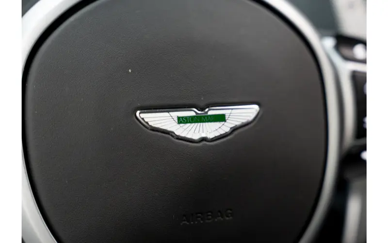 Aston Martin Vantage 4.0 V8 - 114496