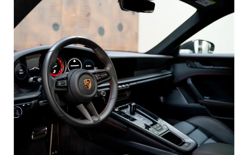 Porsche 911 3.0 Carrera 4 GTS - 61233