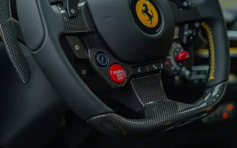Ferrari 812 Competizione 6.5 V12 - 137717