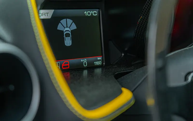 Ferrari 812 Competizione 6.5 V12 - 137720