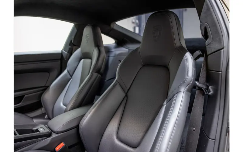 Porsche 911 4.0 GT3 Touring - 117486