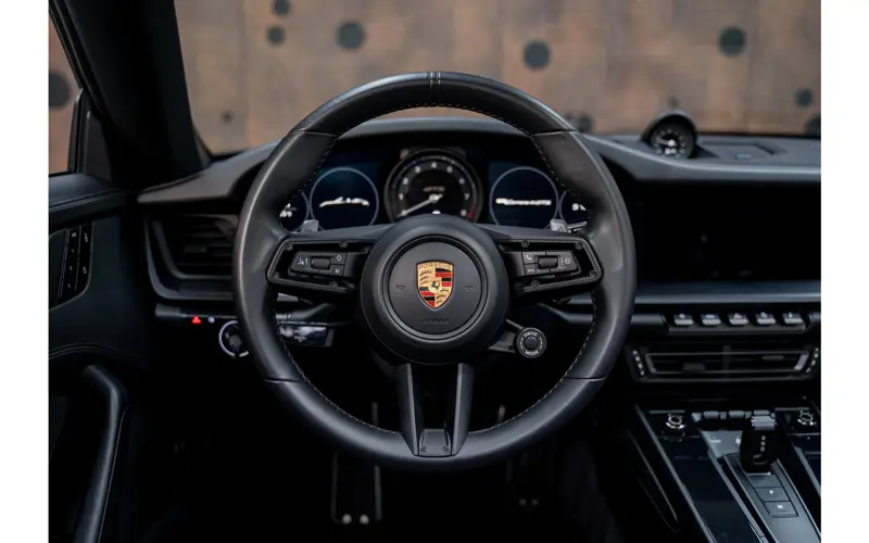 Porsche 911 Cabrio 3.0 Carrera 4 GTS - 122306