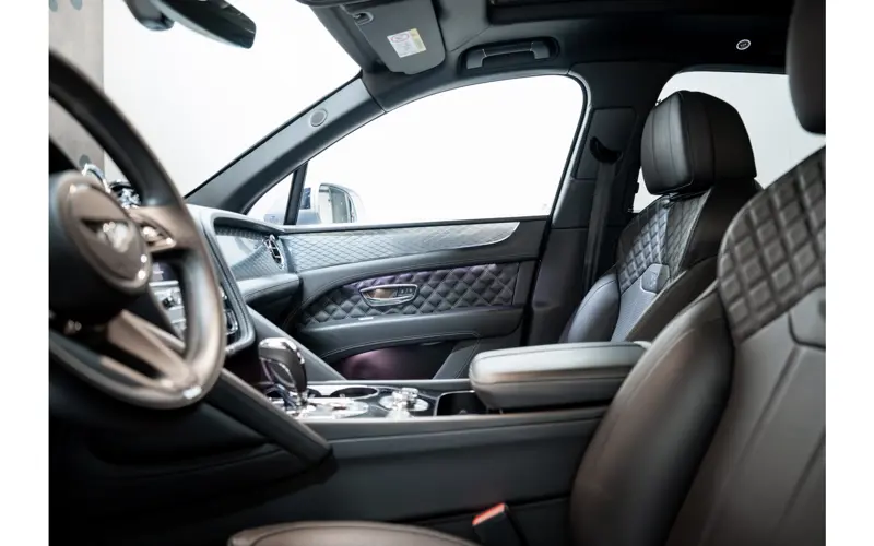 Bentley Bentayga 3.0 V6 Hybrid - 134753