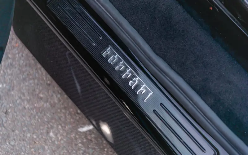 Ferrari 296 GTS 3.0 V6 N-LARGO - 140420