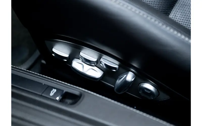 Porsche 911 Cabrio 3.8 Turbo S - 138730