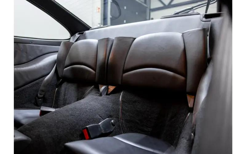 Porsche 911 (993) 3.6 Carrera 4S Coupé - 123370