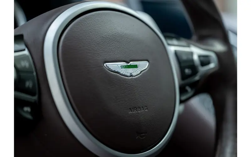 Aston Martin DB11 4.0 V8 - 147202