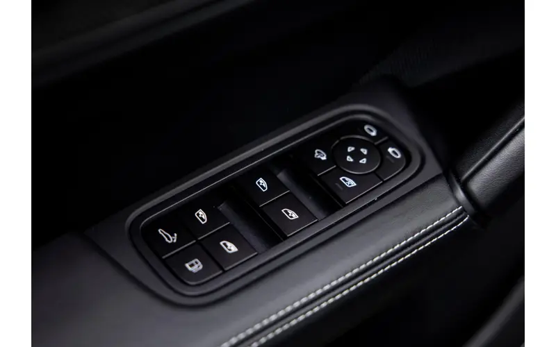 Porsche Cayenne Coupé 4.0 Turbo E-Hybrid GT - 152288