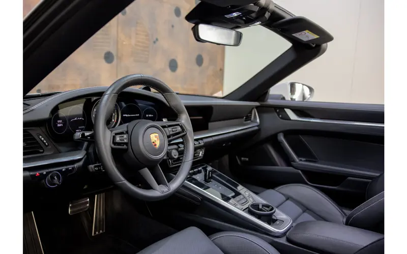 Porsche 911 Cabrio 3.0 Carrera 4S - 111424
