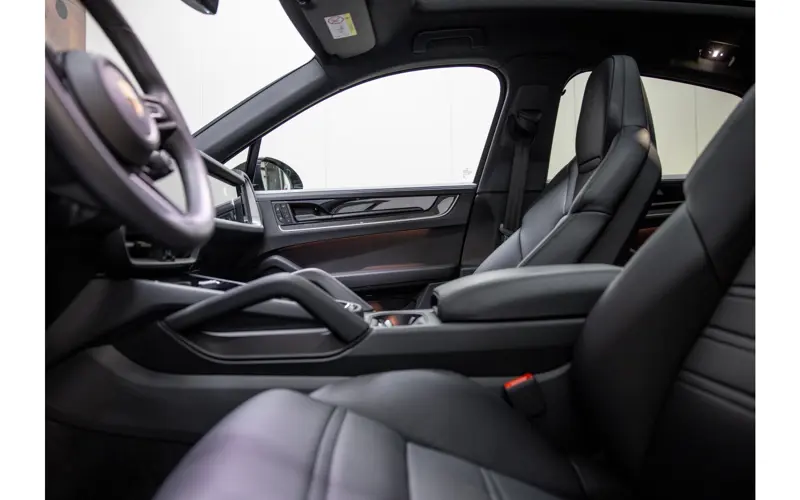 Porsche Cayenne Coupé 3.0 E-Hybrid - 118140