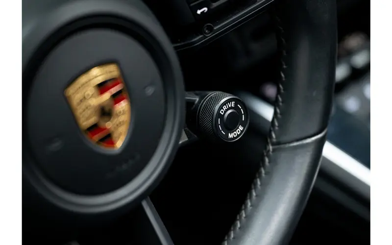 Porsche 911 Cabrio 3.0 Carrera 4S - 124748