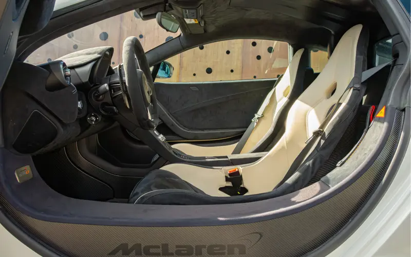 McLaren 675LT 3.8 - 74907