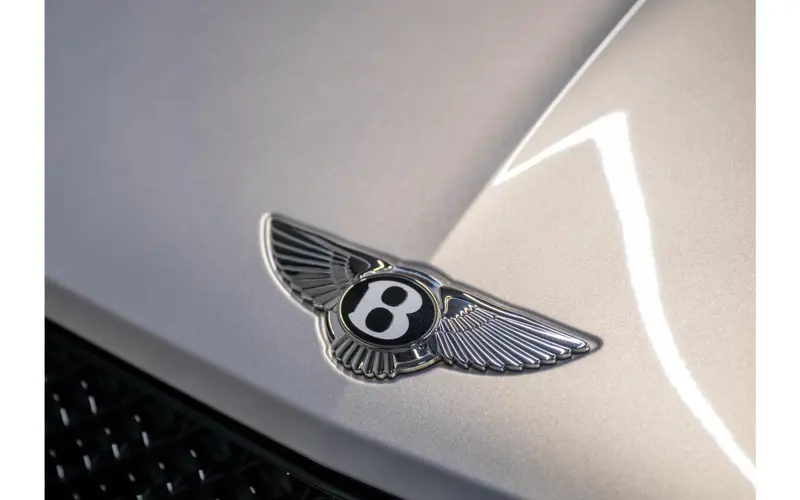 Bentley Bentayga 3.0 V6 Hybrid - 140754