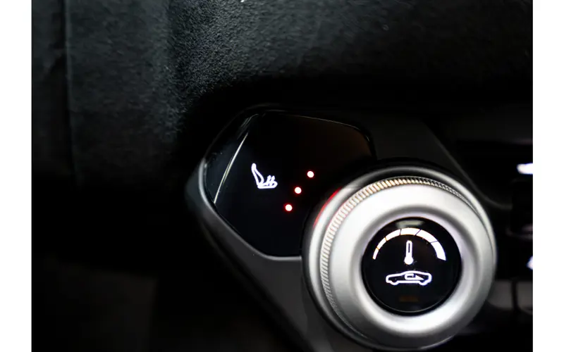 Aston Martin Vantage 4.0 V8 - 114495