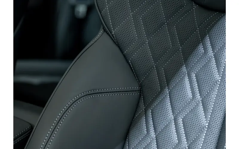 Audi A6 Avant 2.0 e-hybrid quattro S edition Competition - 131487