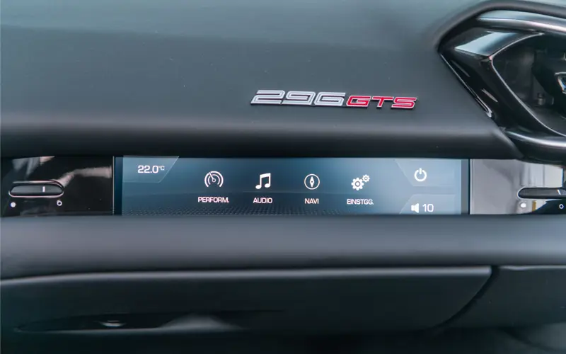 Ferrari 296 GTS 3.0 V6 N-LARGO - 132573