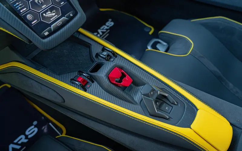Lamborghini Revuelto Revuelto - 143289