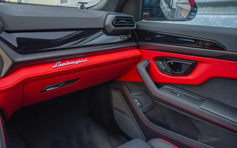 Lamborghini Urus 4.0 V8 Hybrid SE - 112629