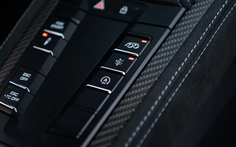 Porsche 718 GT4 RS - 126351