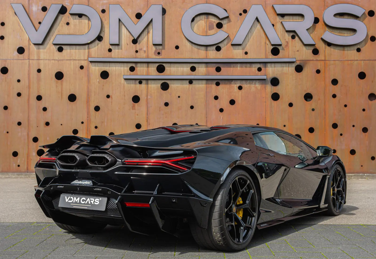 Lamborghini Revuelto 6.5 V12 HPEV - 132623