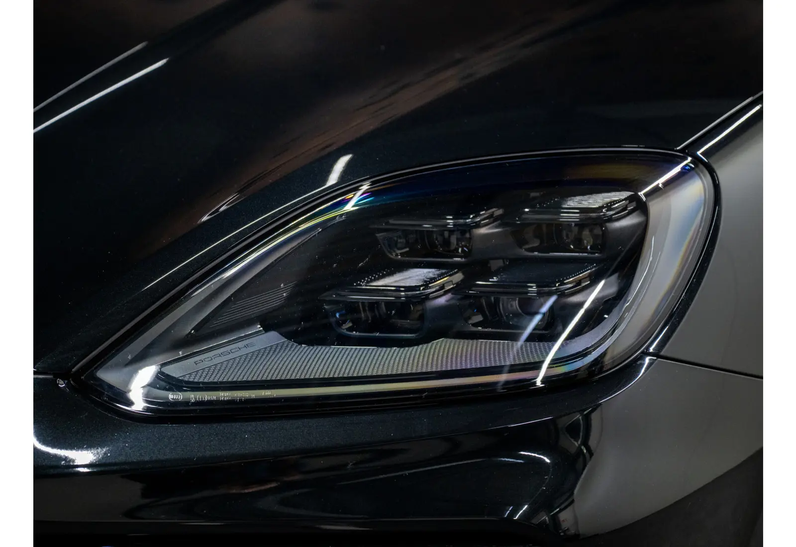 Porsche Cayenne Coupé 3.0 E-Hybrid Black Edition - 125976