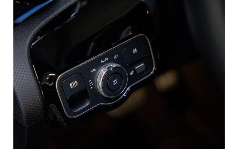 Mercedes-Benz A-Klasse 250 e Star Edition AMG Line - 126122