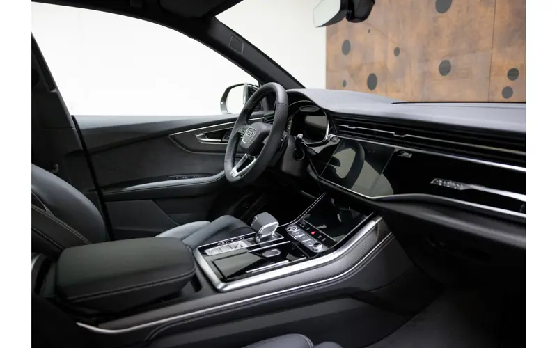Audi Q8 60 TFSI e quattro Pro Line S Competition - 107405