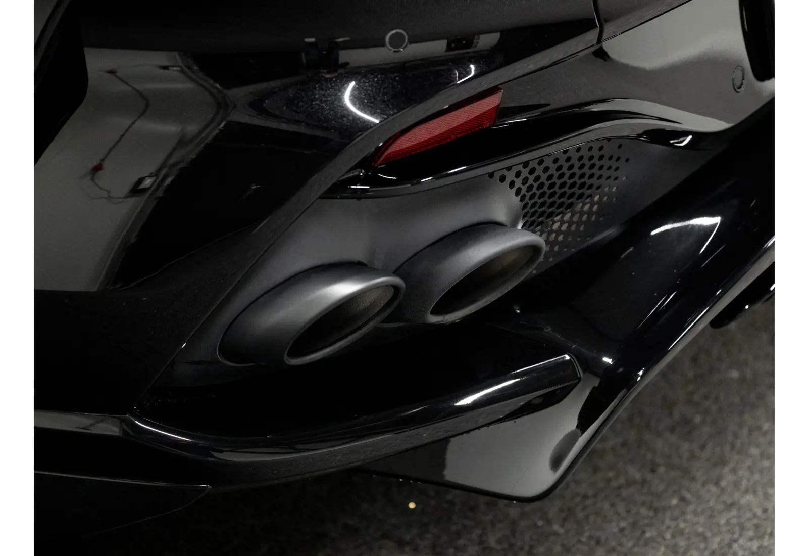 Aston Martin Dbx 4.0 V8 707 - 124692