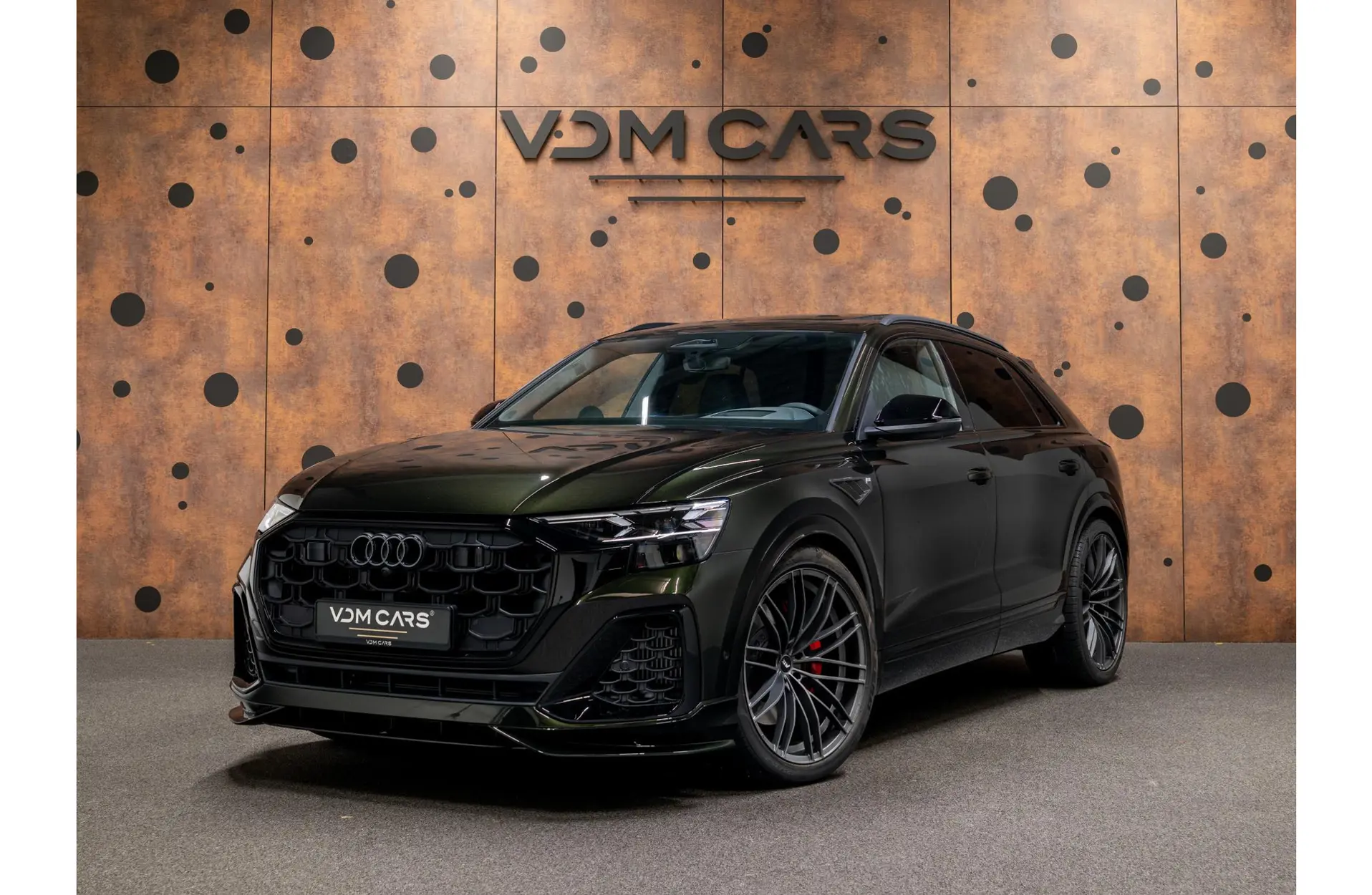 Audi - Q8 - 173533