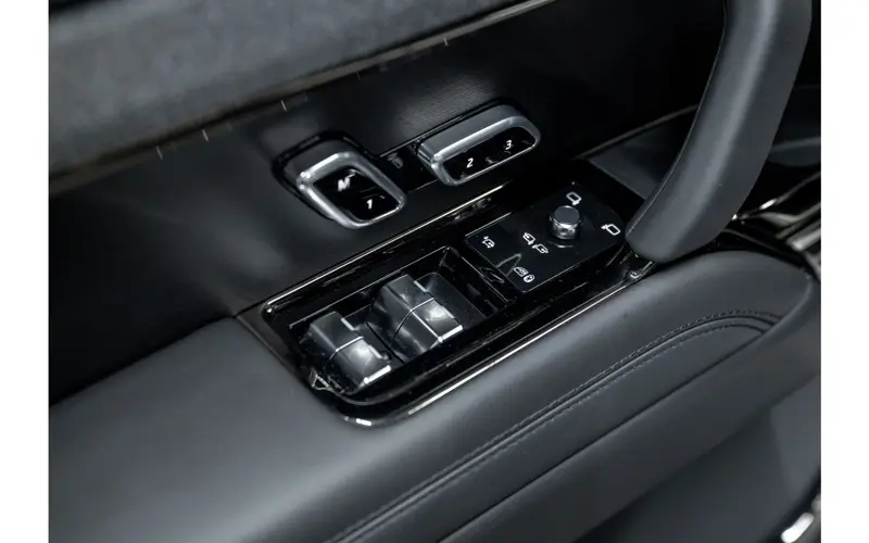 Land Rover Range Rover Sport 3.0 P460e Dynamic SE PHEV - 130860