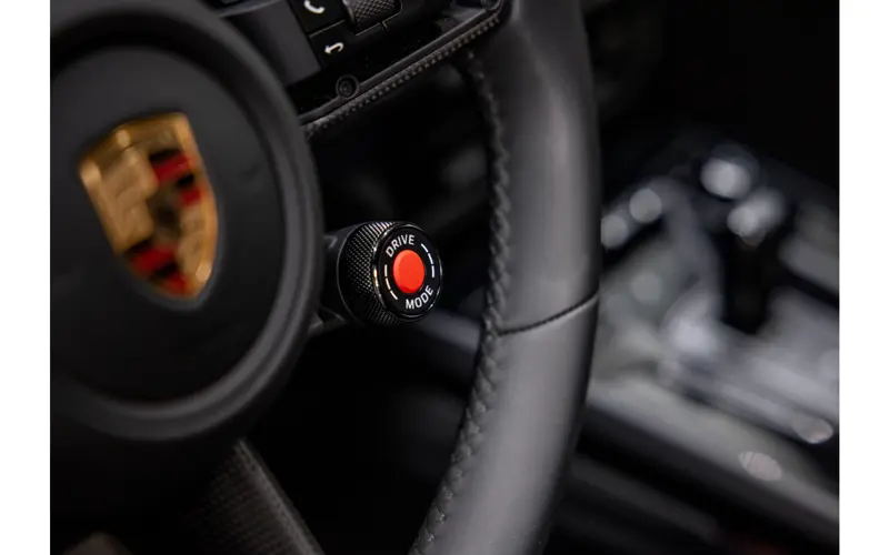 Porsche 911 3.6 T-Hybrid Carrera 4 GTS - 111010