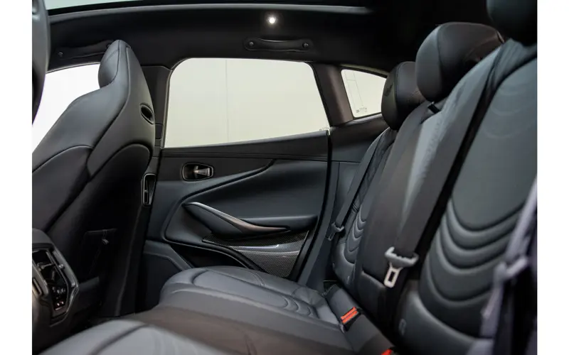 Aston Martin Dbx 4.0 V8 707 - 111060