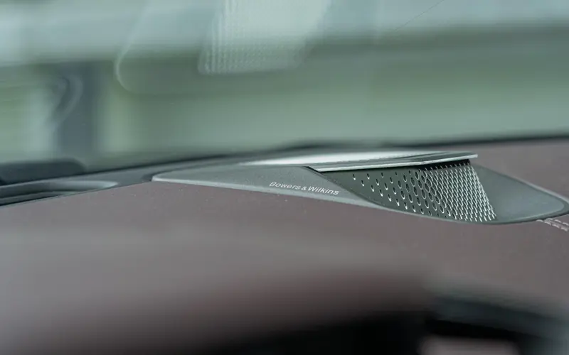 Aston Martin Vanquish Volante - 145855