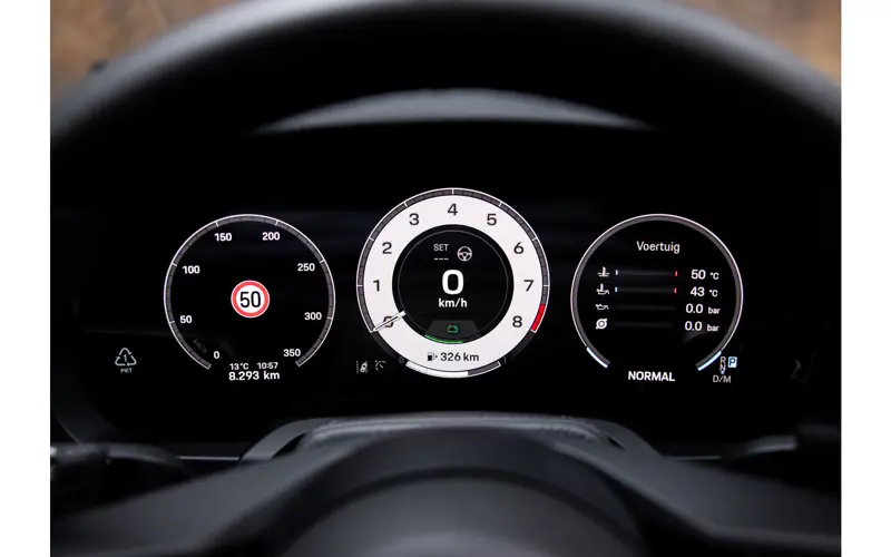 Porsche 911 Cabrio 3.6 T-Hybrid Carrera 4 GTS - 122222